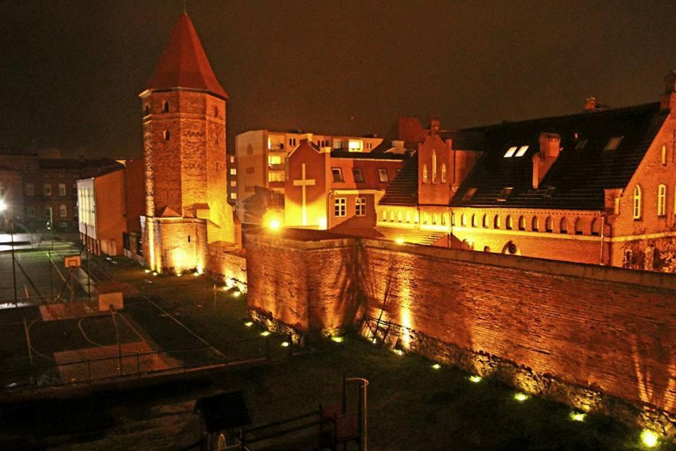Апартаменти Karczma Rycerska Лємборк Екстер'єр фото